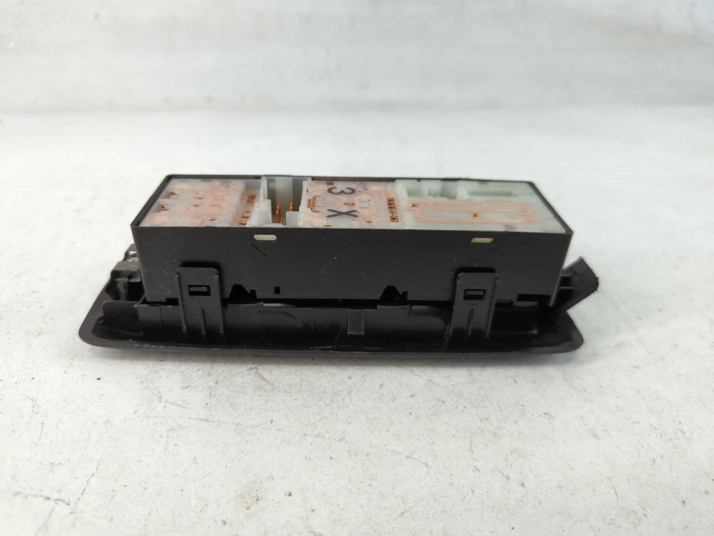 2011-2015 Nissan Rogue Master Power Window Switch Replacement Driver Side Left Fits Fits 2011 2012 2013 2014 2015 OEM Used Auto Parts - Oemusedautoparts1.com