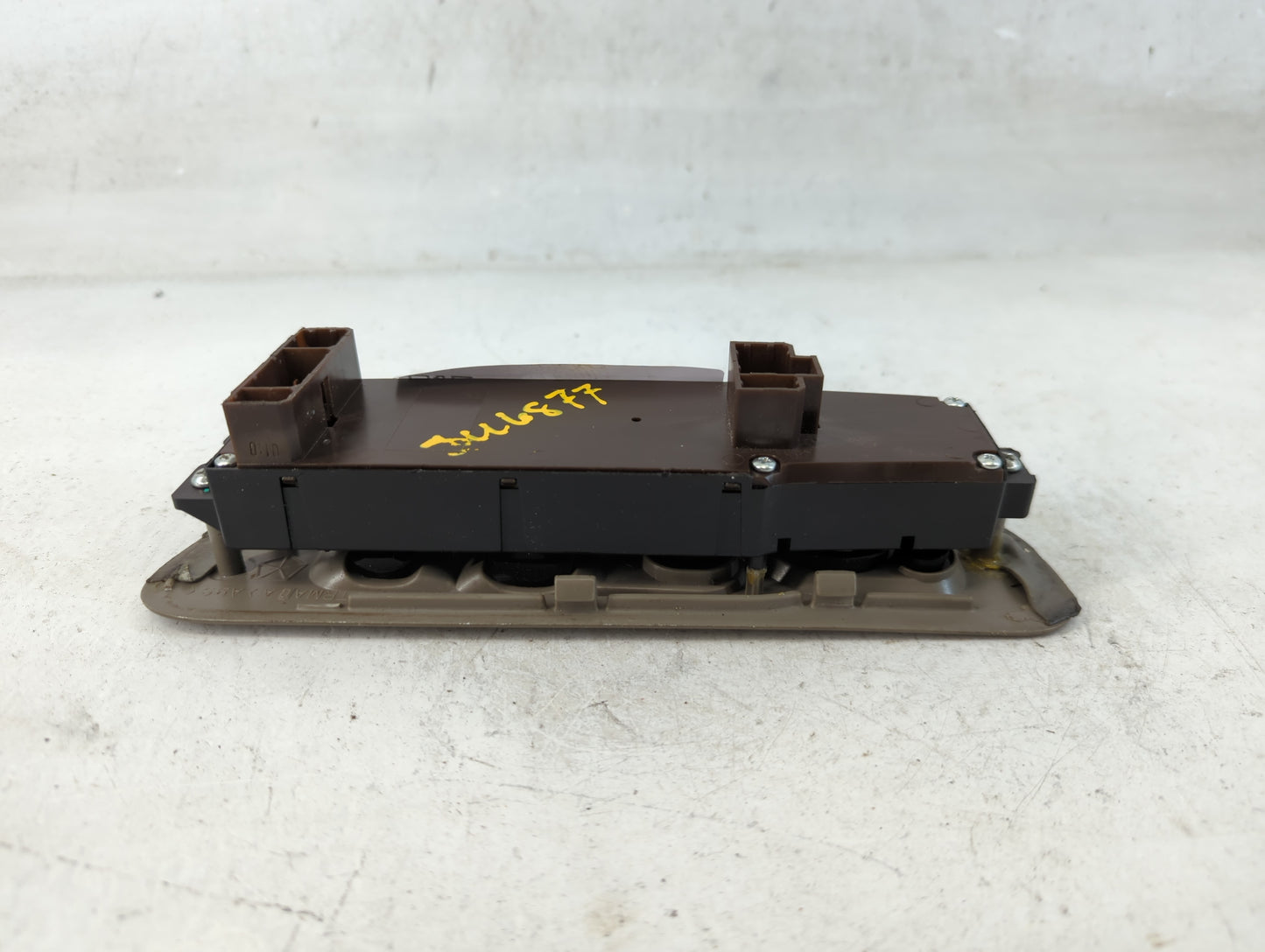 2004 Dodge Dodge 1500 Pickup Master Power Window Switch Replacement Driver Side Left Fits OEM Used Auto Parts - Oemusedautoparts1.com