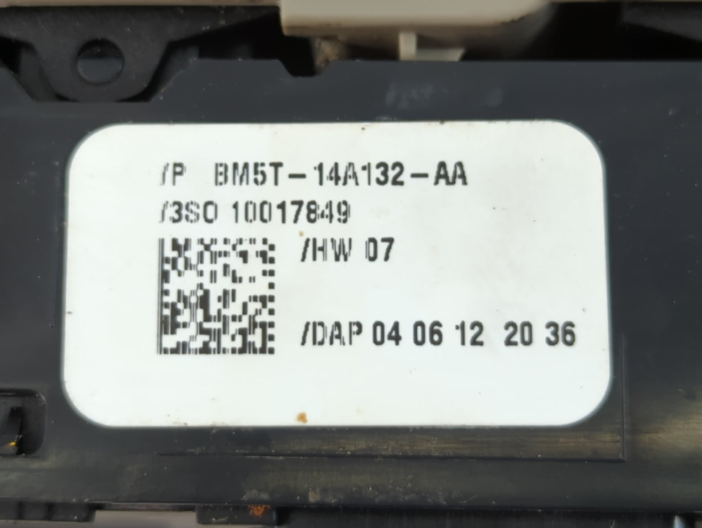2013-2016 Ford Escape Master Power Window Switch Replacement Driver Side Left P/N:BM5T-14A132-AA Fits OEM Used Auto Parts - Oemusedautoparts1.com