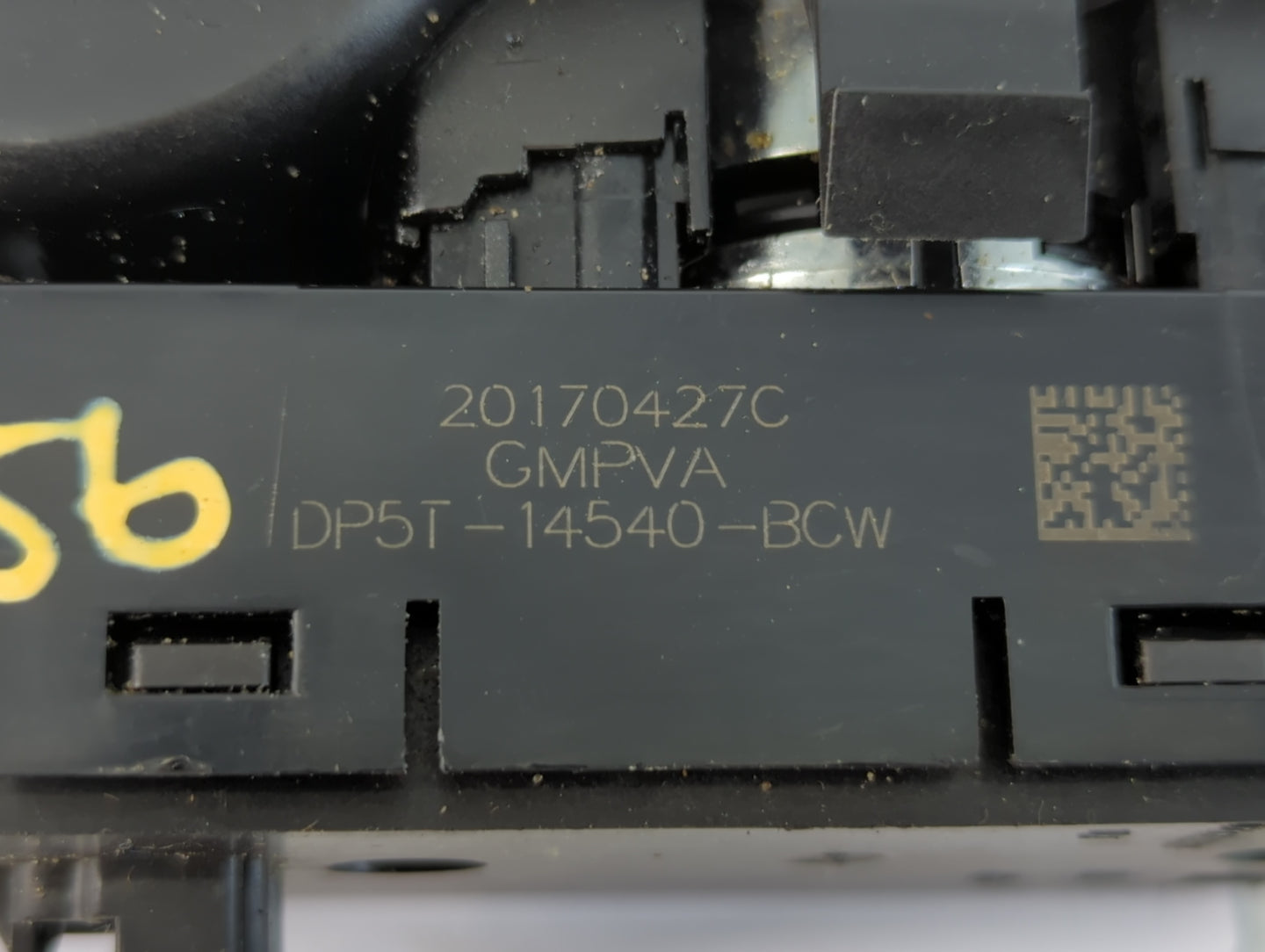 2015-2019 Lincoln Mkc Master Power Window Switch Replacement Driver Side Left P/N:DP5T-14540-BCW Fits OEM Used Auto Parts - Oemusedautoparts1.com