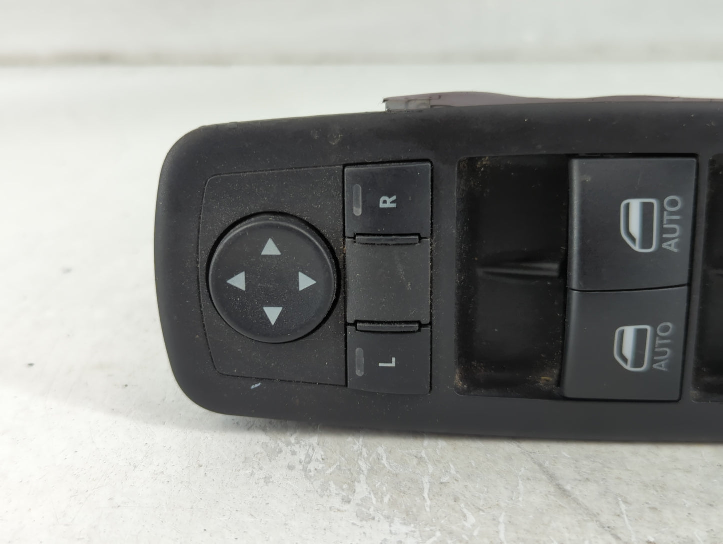 2018 Dodge Caravan Master Power Window Switch Replacement Driver Side Left P/N:68298866AA Fits Fits 2016 2017 2019 2020 OEM Used Auto Parts - Oemusedautoparts1.com
