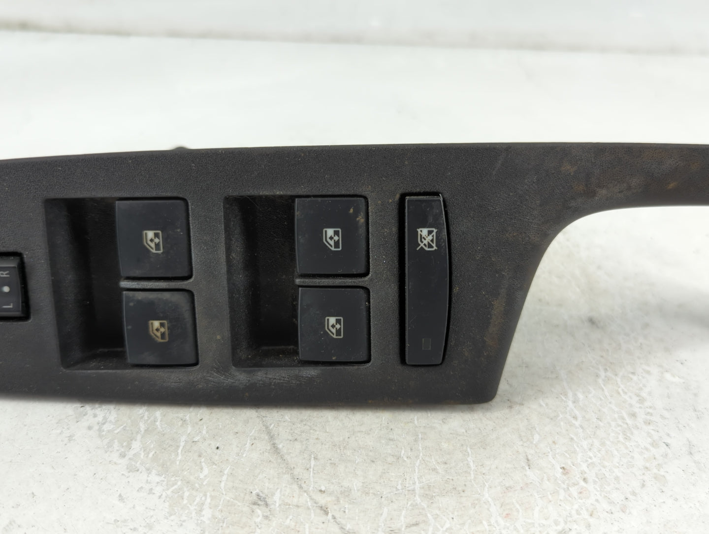 2010-2017 Chevrolet Equinox Master Power Window Switch Replacement Driver Side Left P/N:20917599 Fits OEM Used Auto Parts - Oemusedautoparts1.com