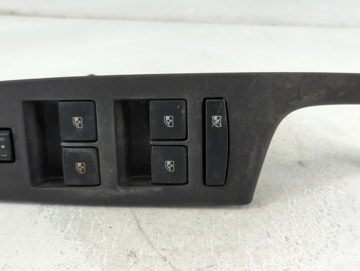 2010-2017 Chevrolet Equinox Master Power Window Switch Replacement Driver Side Left P/N:20917599 Fits OEM Used Auto Parts - Oemusedautoparts1.com