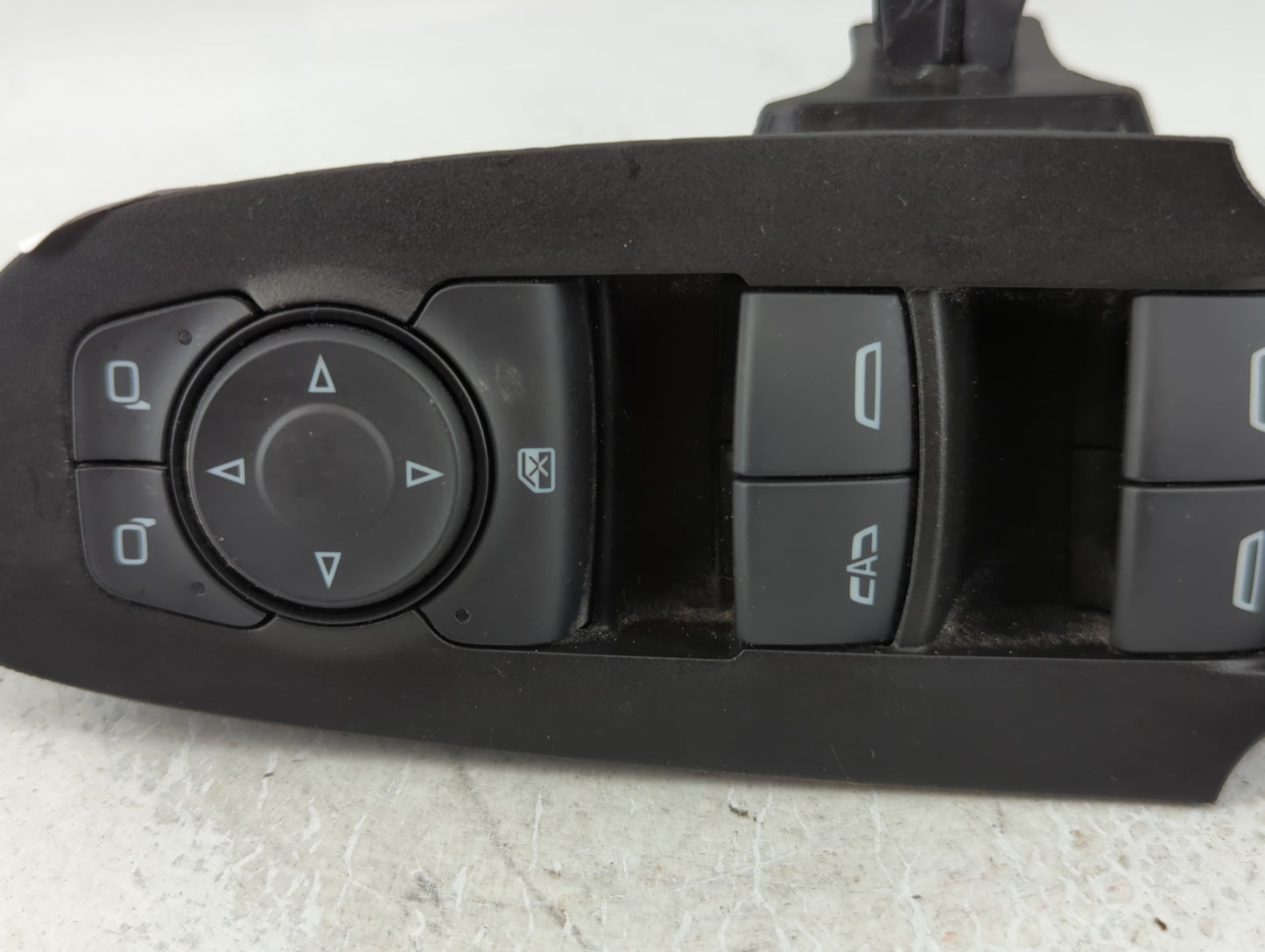 2020 Buick Encore Master Power Window Switch Replacement Driver Side Left P/N:84513464 Fits Fits 2017 2018 2019 OEM Used Auto Parts - Oemusedautoparts1.com