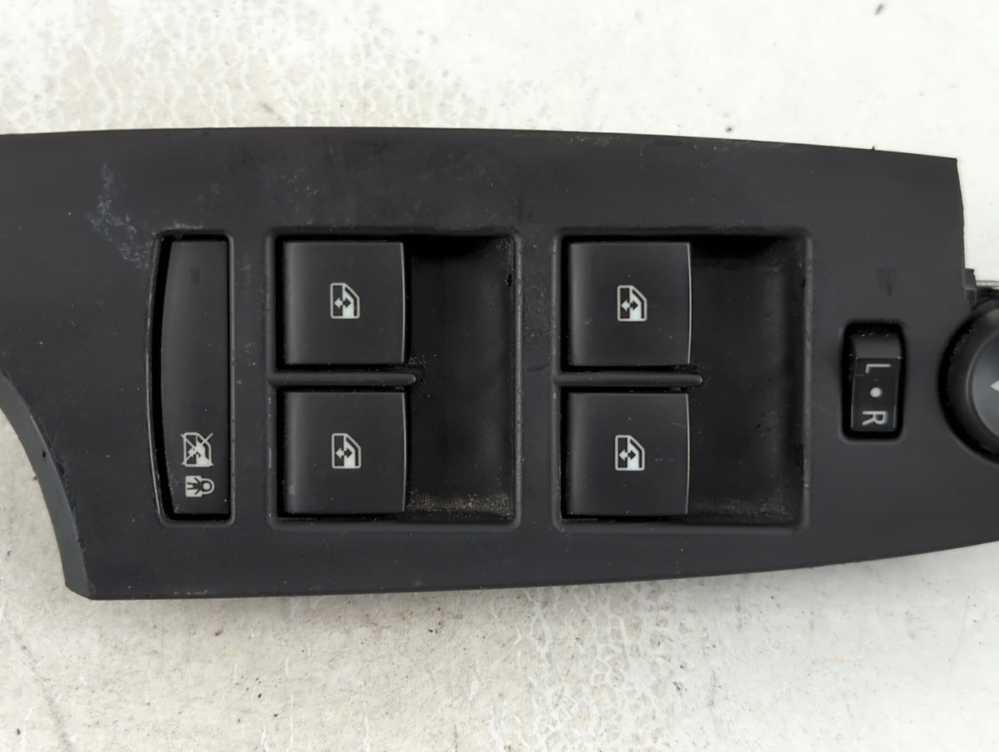 2014-2018 Cadillac Ats Master Power Window Switch Replacement Driver Side Left P/N:23441475 Fits OEM Used Auto Parts - Oemusedautoparts1.com