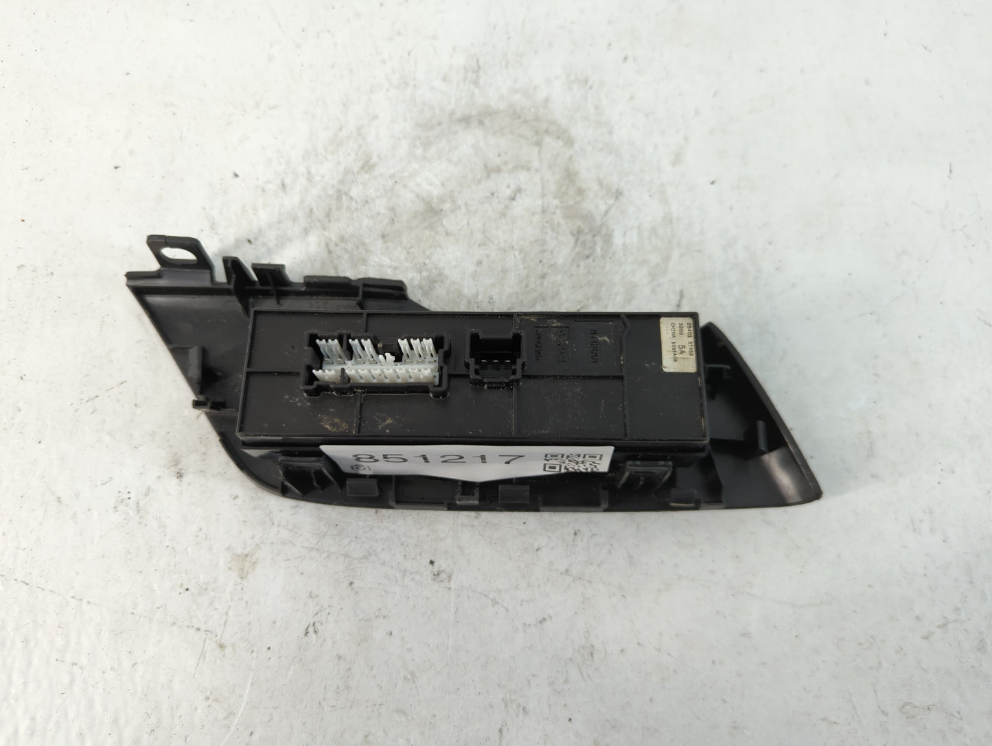 2013-2018 Nissan Altima Master Power Window Switch Replacement Driver Side Left P/N:25401 3TA5A Fits OEM Used Auto Parts - Oemusedautoparts1.com