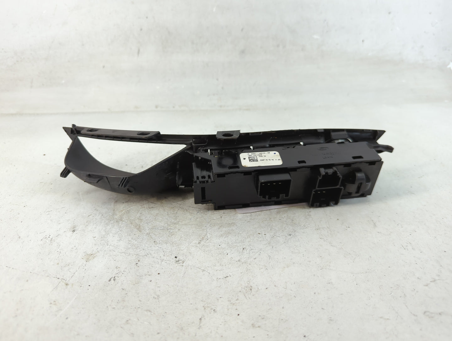 2013-2019 Ford Escape Master Power Window Switch Replacement Driver Side Left P/N:BM5T-14A132-AA Fits OEM Used Auto Parts - Oemusedautoparts1.com