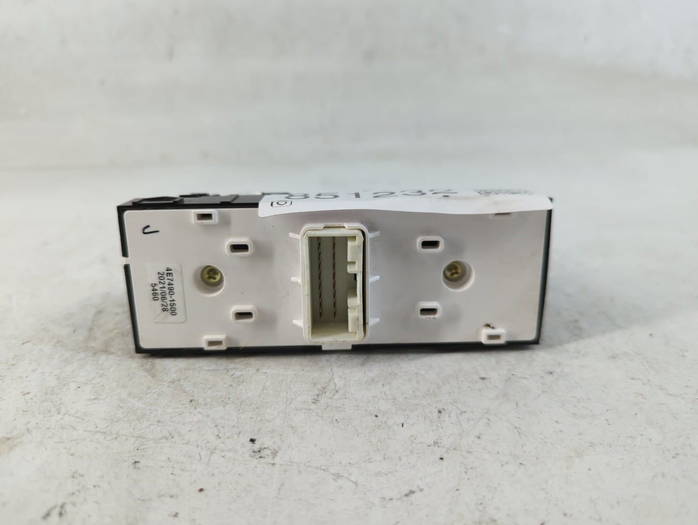 2019-2022 Kia Forte Master Power Window Switch Replacement Driver Side Left P/N:4E7490-1500 Fits Fits 2019 2020 2021 2022 OEM Used Auto Parts - Oemusedautoparts1.com