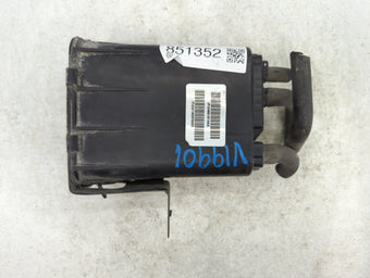 compare product 2005 Chrysler Pt Cruiser Fuel Vapor Charcoal Canister