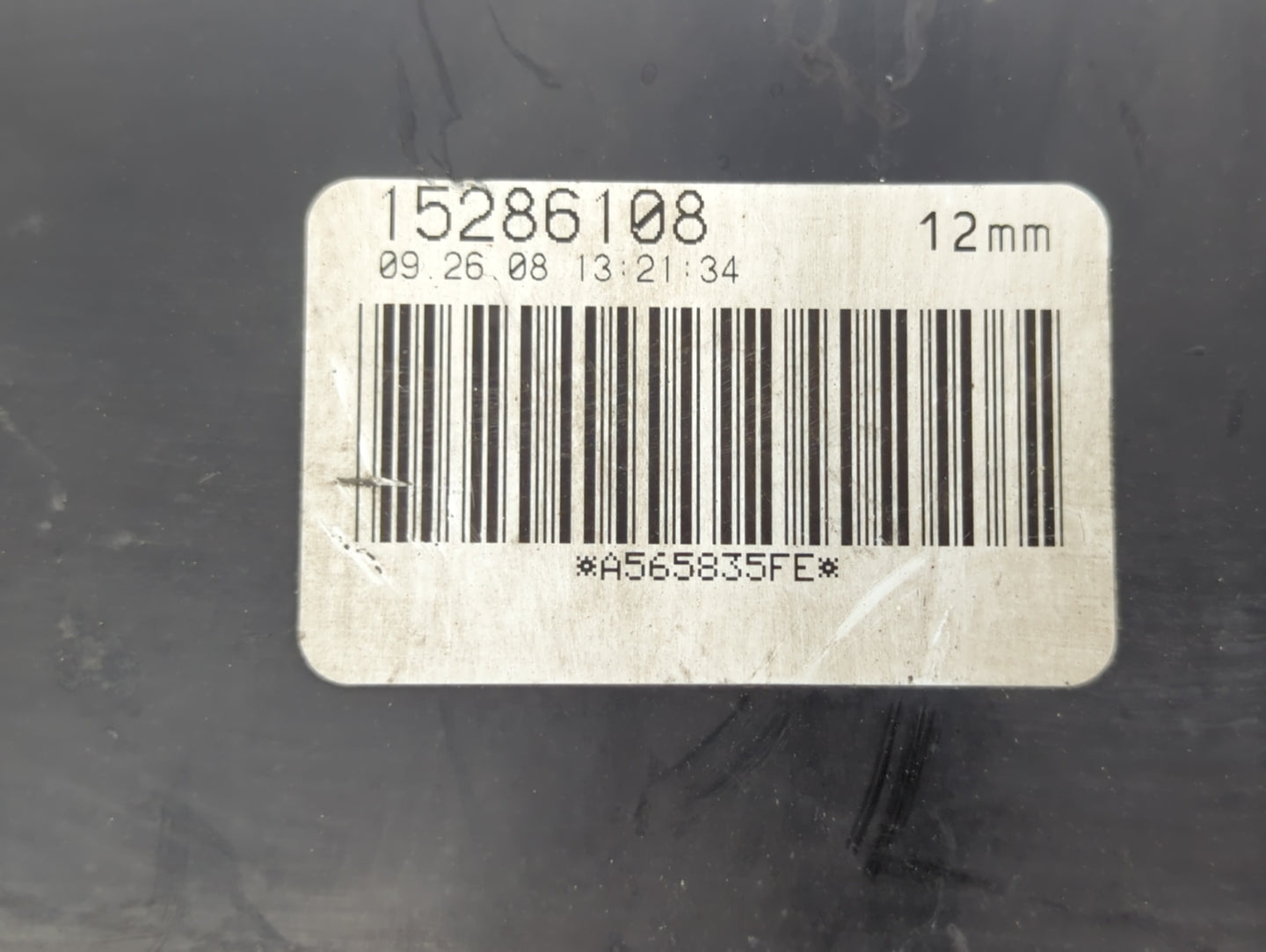 2009 Cadillac Escalade Fuel Vapor Charcoal Canister - Oemusedautoparts1.com