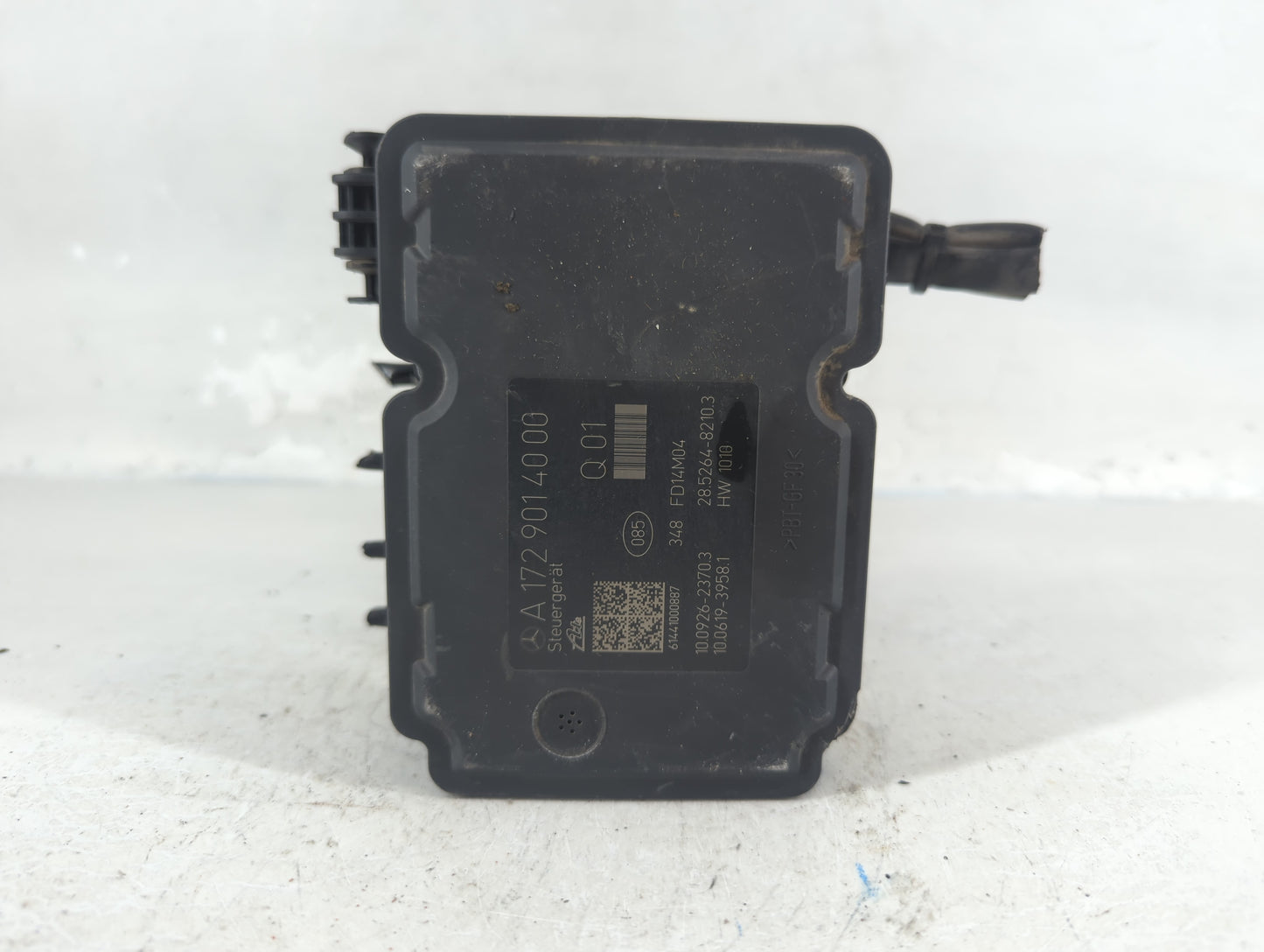 2014 Kia Soul ABS Pump Control Module Replacement P/N:A 172 431 42 12 Fits OEM Used Auto Parts