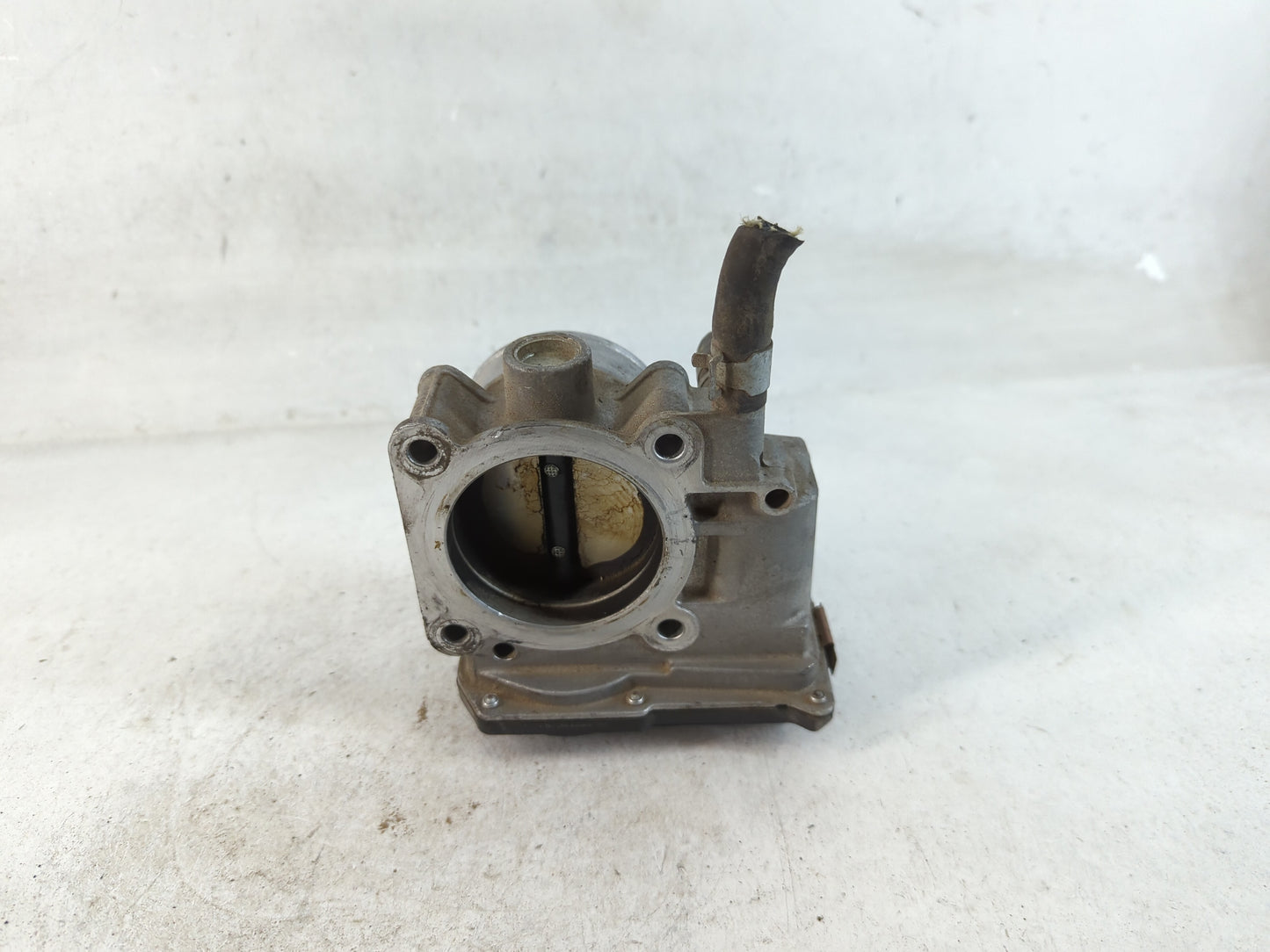 2013-2019 Nissan Sentra Throttle Body P/N:3RA60-01 A Fits Fits 2013 2014 2015 2016 2017 2018 2019 OEM Used Auto Parts - Oemusedautoparts1.com