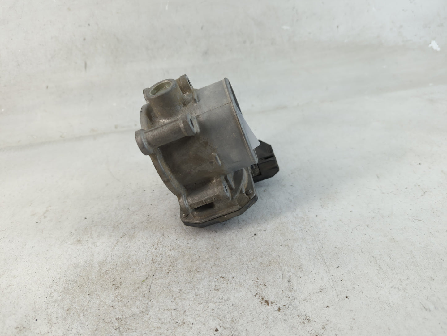 2014 Mazda 3 Throttle Body Fits OEM Used Auto Parts - Oemusedautoparts1.com