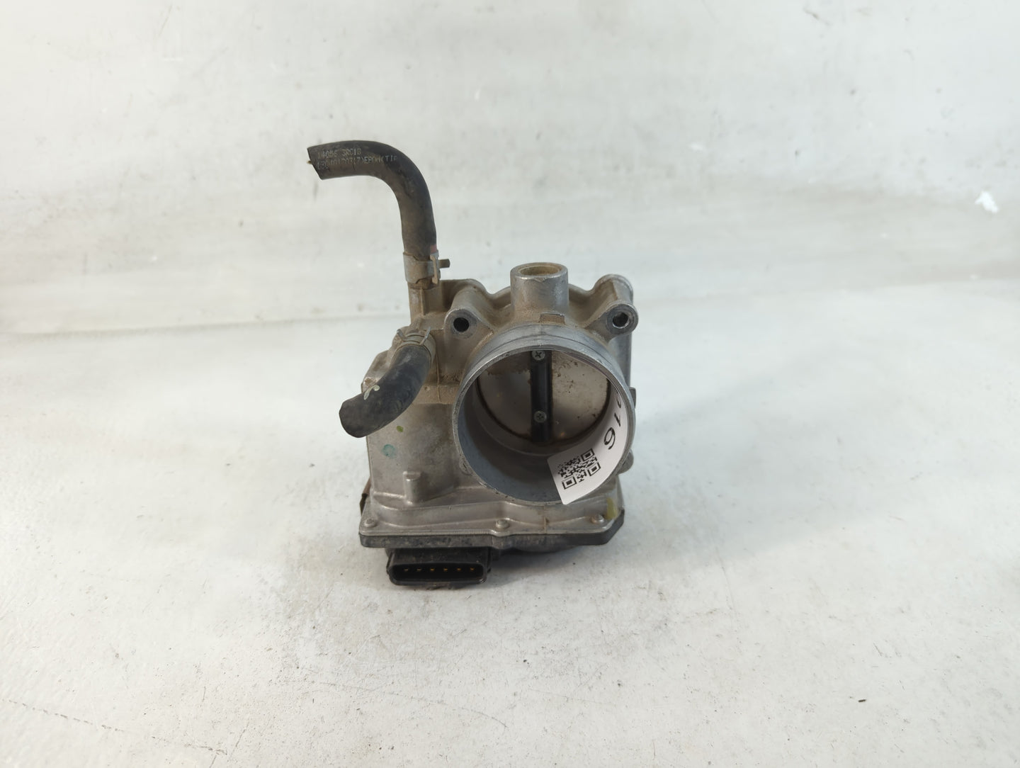 2013-2019 Nissan Sentra Throttle Body P/N:3RA060-01 A Fits Fits 2013 2014 2015 2016 2017 2018 2019 OEM Used Auto Parts - Oemusedautoparts1.com