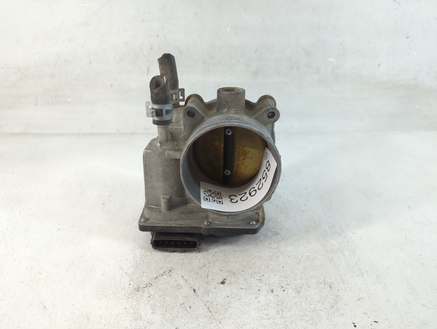 2007-2016 Toyota Sienna Throttle Body P/N:22030-0P050 Fits OEM Used Auto Parts - Oemusedautoparts1.com
