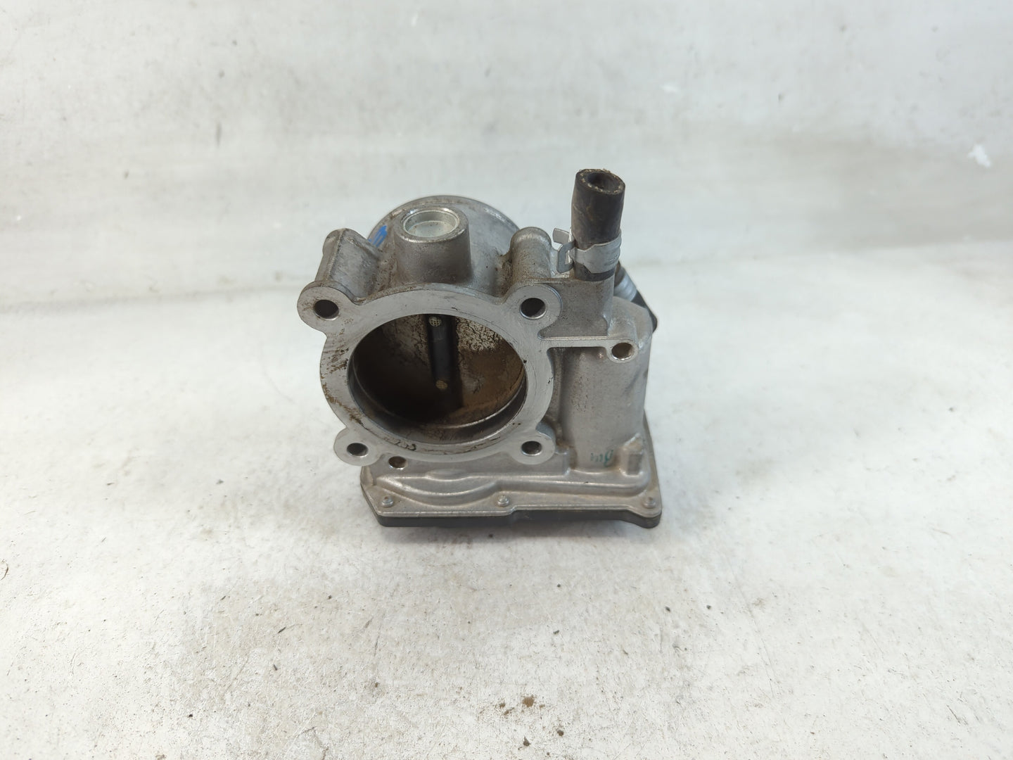 2013-2019 Subaru Legacy Throttle Body P/N:1440 01U25 16112AA38A Fits Fits 2013 2014 2015 2016 2017 2018 2019 OEM Used Auto Parts - Oemusedautoparts1.com