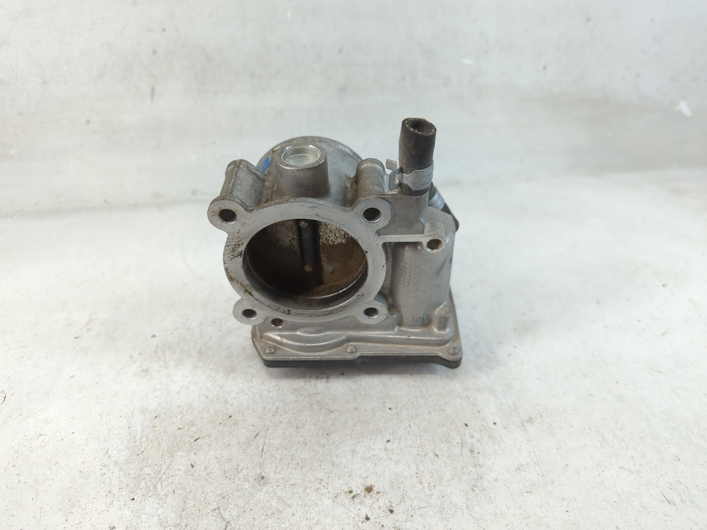 2013-2019 Subaru Legacy Throttle Body P/N:1440 01U25 16112AA38A Fits Fits 2013 2014 2015 2016 2017 2018 2019 OEM Used Auto Parts - Oemusedautoparts1.com