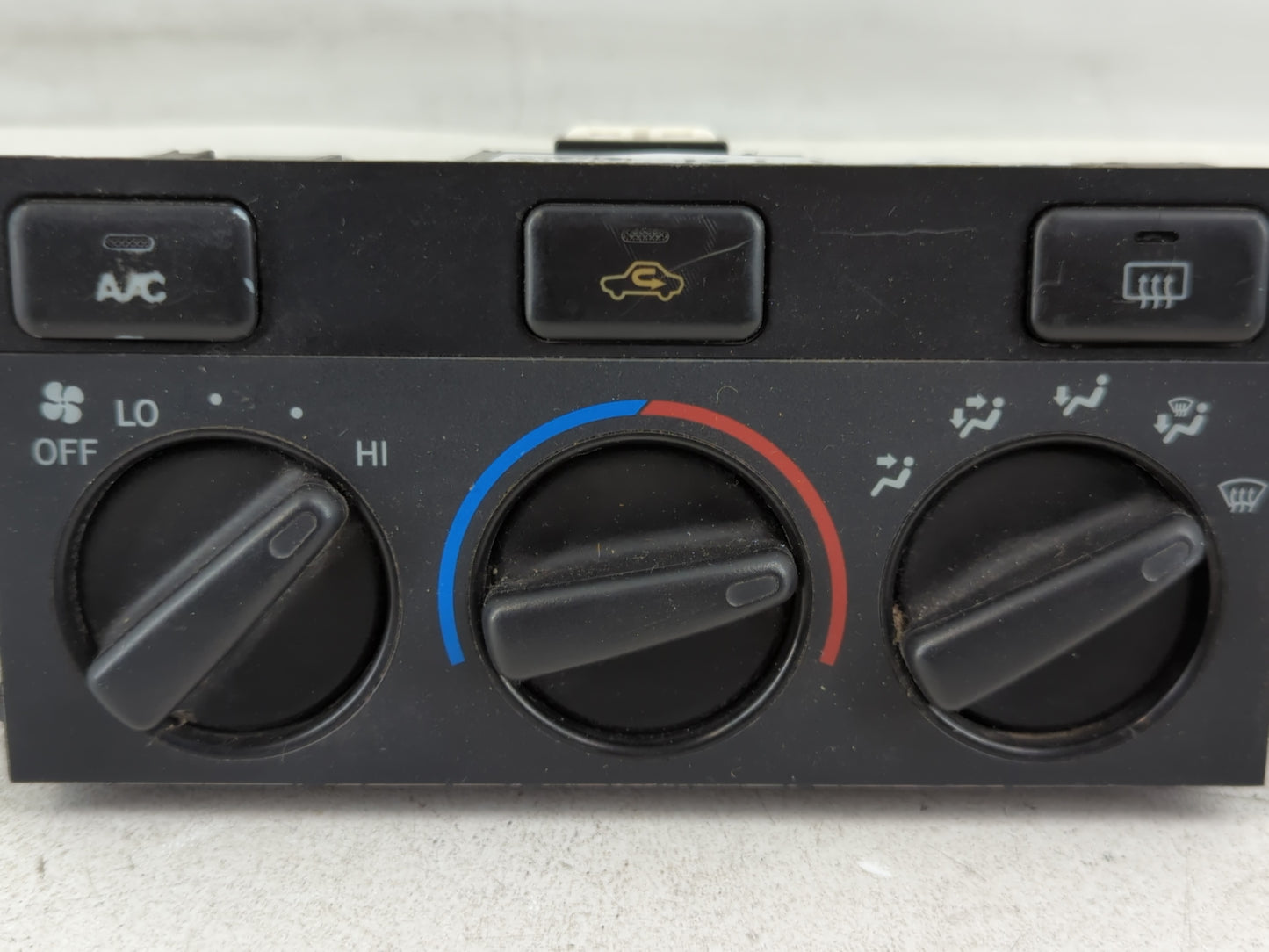 2000 Toyota Camry Climate Control Module Temperature AC/Heater Replacement P/N:041100B Fits OEM Used Auto Parts