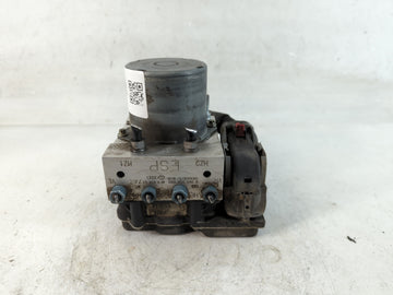 2009-2010 Audi A6 ABS Pump Control Module Replacement P/N:4F0 614 517AT 0 265 230 090 Fits Fits 2009 2010 OEM Used Auto Parts - Oemusedautoparts1.com