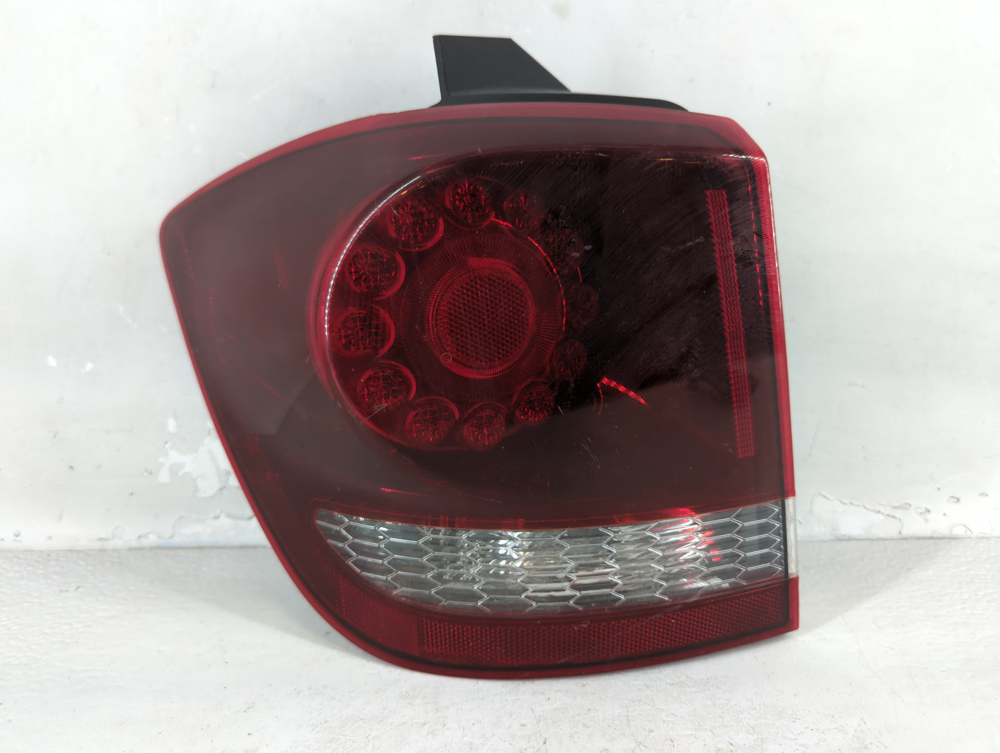 2016 Dodge Journey Tail Light Assembly Driver Left OEM P/N:L20996093 20220314 Fits OEM Used Auto Parts - Oemusedautoparts1.com