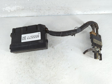 2007-2012 Nissan Versa Fusebox Fuse Box Panel Relay Module P/N:7154-5226 7254-5226 Fits Fits 2007 2008 2009 2010 2011 2012 OEM Used Auto Parts - Oemusedautoparts1.com