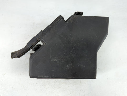 2006-2007 Honda Civic Fusebox Fuse Box Panel Relay Module P/N:VA100EBJ7 060830 SVA-A020 Fits Fits 2006 2007 OEM Used Auto Parts - Oemusedautoparts1.com