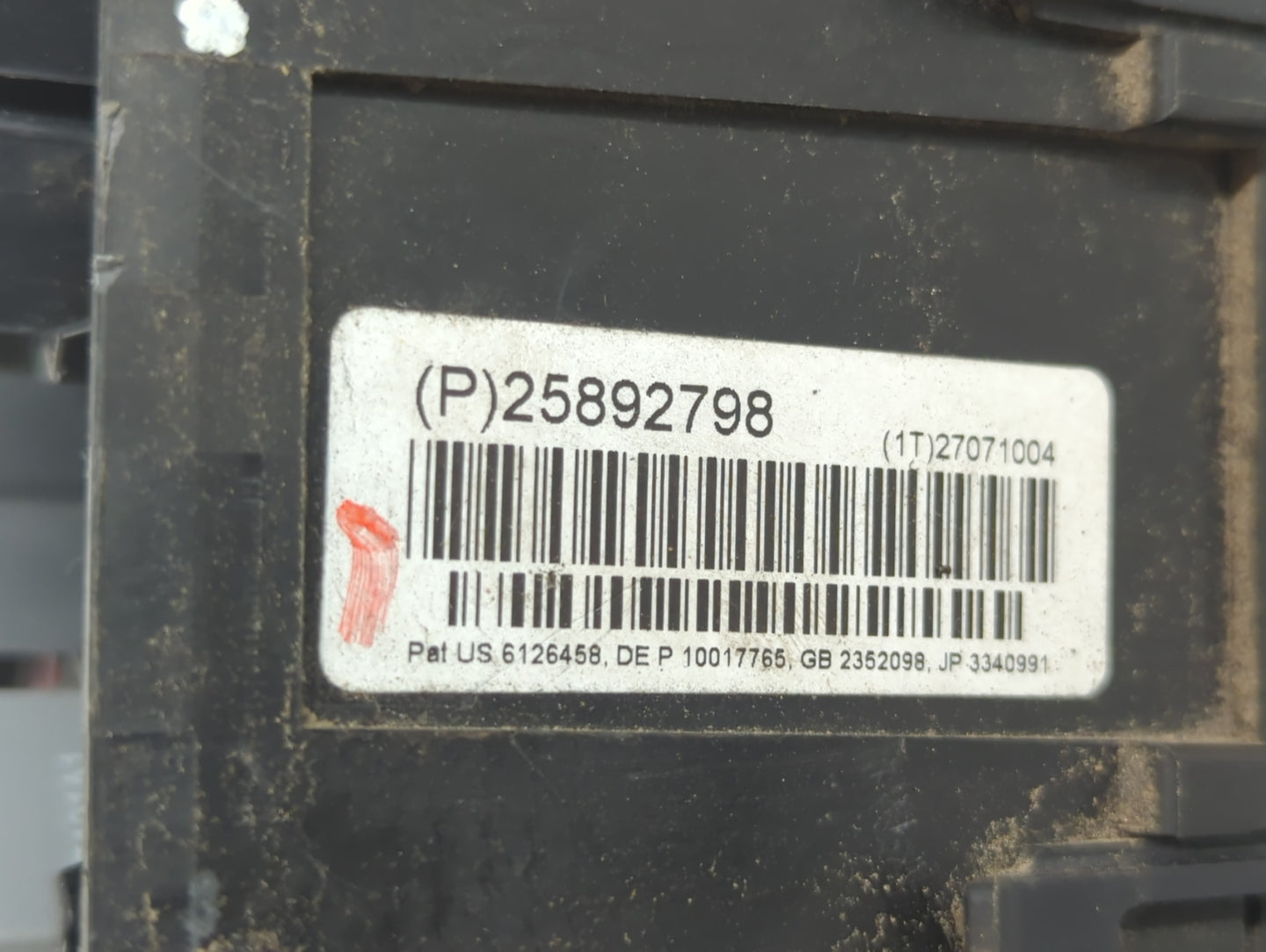 2008-2009 Cadillac Cts Fusebox Fuse Box Panel Relay Module P/N:25892798 Fits Fits 2008 2009 OEM Used Auto Parts - Oemusedautoparts1.com