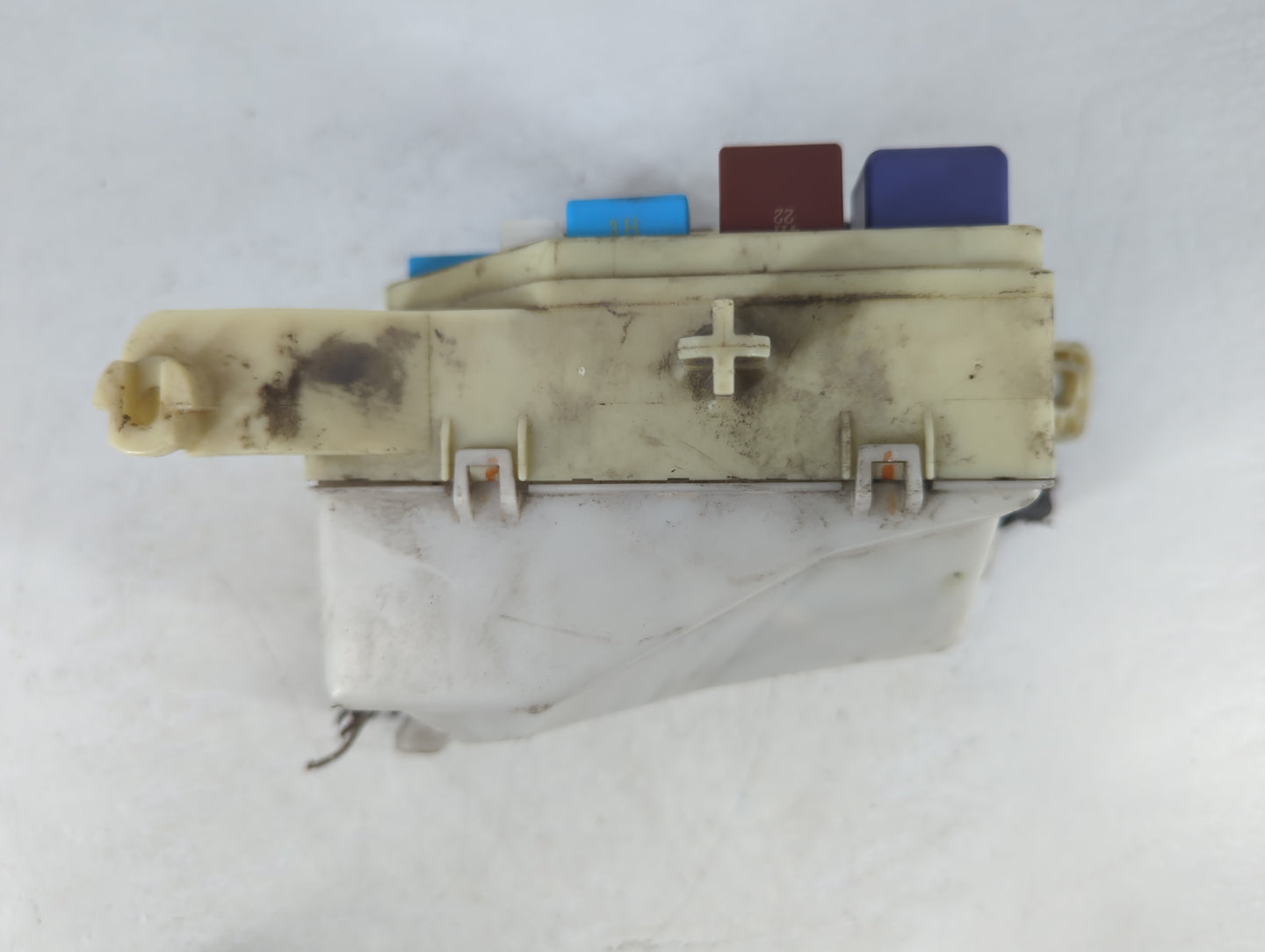 2004-2006 Scion Xa Fusebox Fuse Box Panel Relay Module Fits Fits 2004 2005 2006 OEM Used Auto Parts - Oemusedautoparts1.com