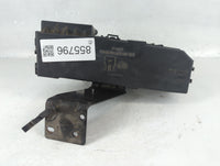 2008 Mercury Mariner Fusebox Fuse Box Panel Relay Module P/N:8M64 14A254 AB Fits OEM Used Auto Parts - Oemusedautoparts1.com