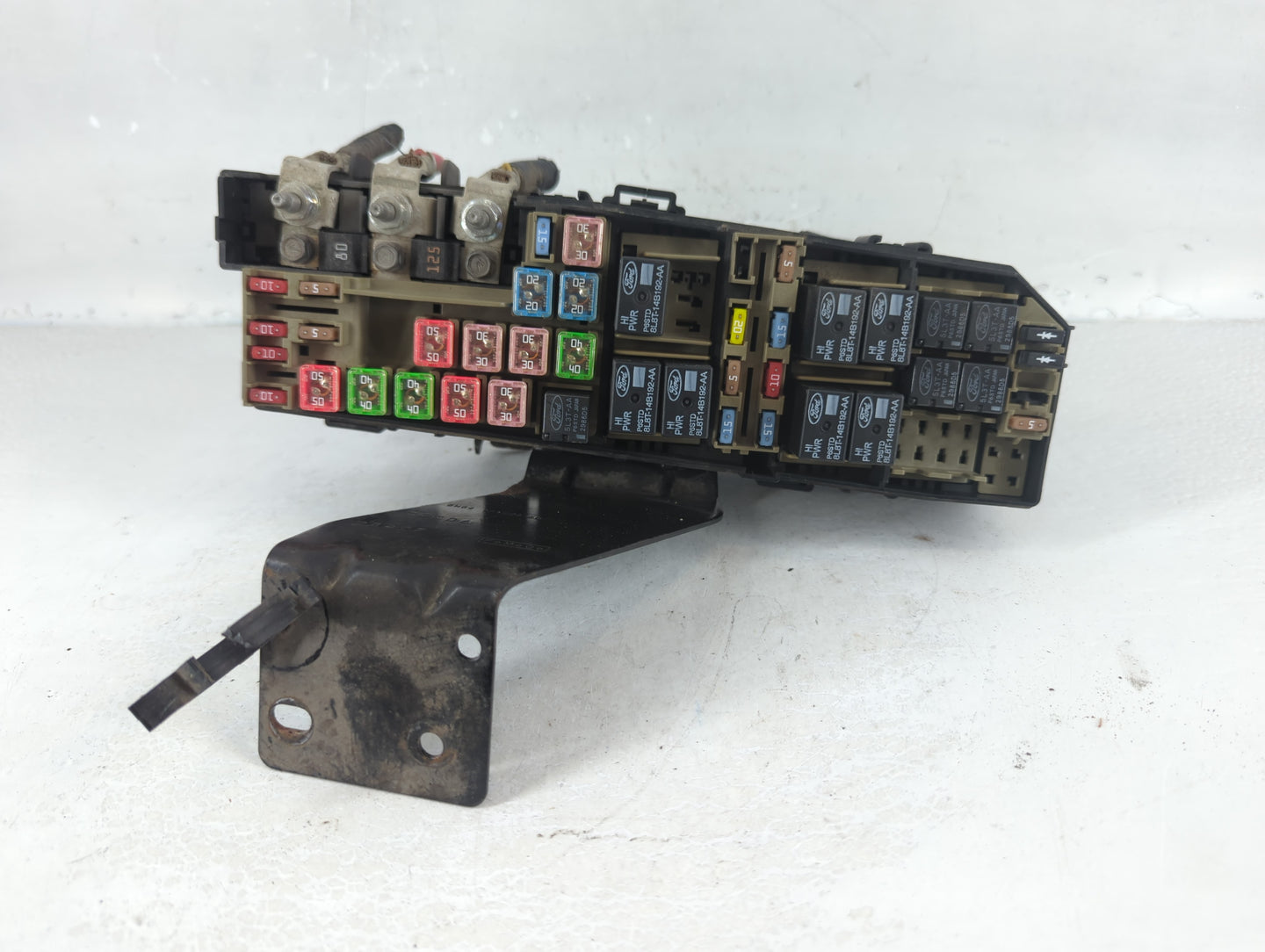 2008 Mercury Mariner Fusebox Fuse Box Panel Relay Module P/N:8M64 14A254 AB Fits OEM Used Auto Parts - Oemusedautoparts1.com