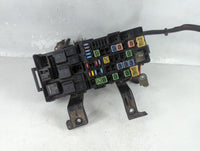 2006-2009 Ford Fusion Fusebox Fuse Box Panel Relay Module P/N:PP-T10 54-7164-30 Fits Fits 2006 2007 2008 2009 OEM Used Auto Parts - Oemusedautoparts1.com