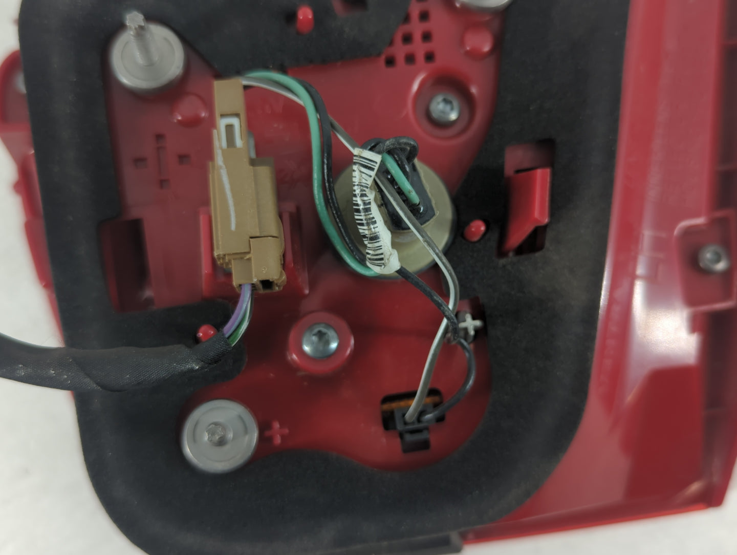 2013-2016 Chevrolet Malibu Tail Light Assembly Driver Left OEM Fits Fits 2013 2014 2015 2016 OEM Used Auto Parts - Oemusedautoparts1.com