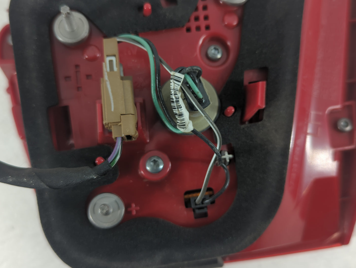 2013-2016 Chevrolet Malibu Tail Light Assembly Driver Left OEM Fits Fits 2013 2014 2015 2016 OEM Used Auto Parts - Oemusedautoparts1.com