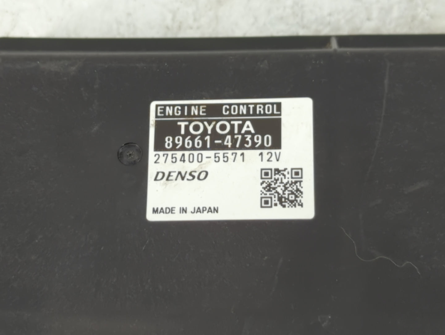 2011 Toyota Prius PCM Engine Control Computer ECU ECM PCU OEM P/N:275400-5571 89661-47390 Fits OEM Used Auto Parts - Oemusedautoparts1.com