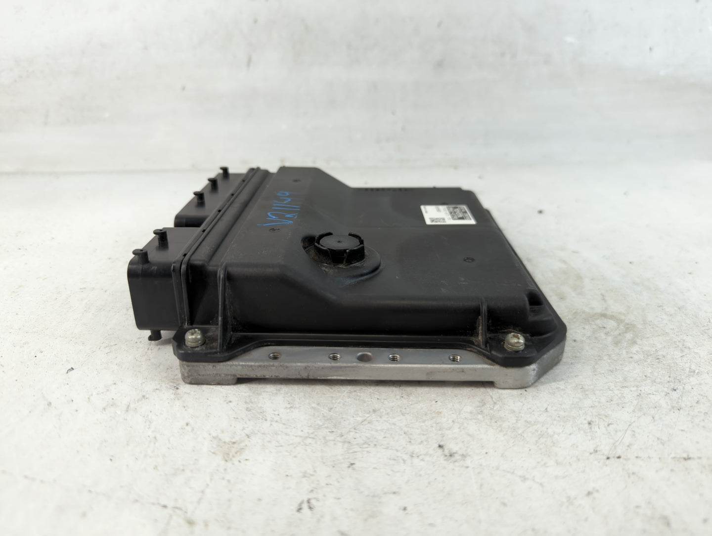 2011 Toyota Prius PCM Engine Control Computer ECU ECM PCU OEM P/N:275400-5571 89661-47390 Fits OEM Used Auto Parts - Oemusedautoparts1.com