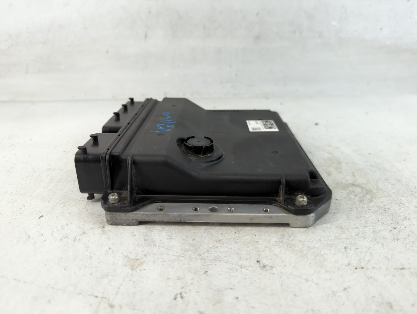 2011 Toyota Prius PCM Engine Control Computer ECU ECM PCU OEM P/N:275400-5571 89661-47390 Fits OEM Used Auto Parts - Oemusedautoparts1.com
