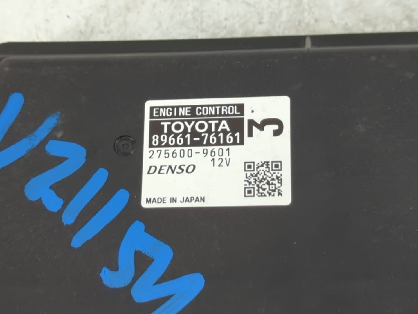 2015-2017 Lexus Ct200h PCM Engine Control Computer ECU ECM PCU OEM P/N:89661-76161 Fits Fits 2015 2016 2017 OEM Used Auto Parts - Oemusedautoparts1.com