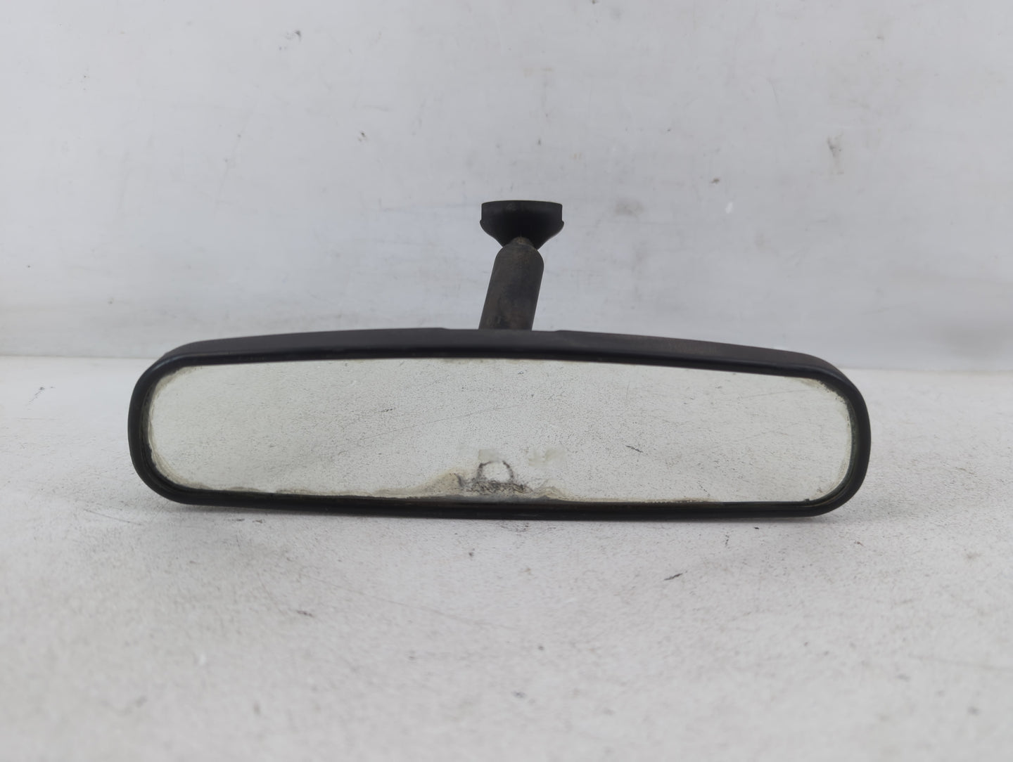 2007-2010 Chrysler Sebring Interior Rear View Mirror Replacement OEM P/N:E8011681 Fits OEM Used Auto Parts - Oemusedautoparts1.com