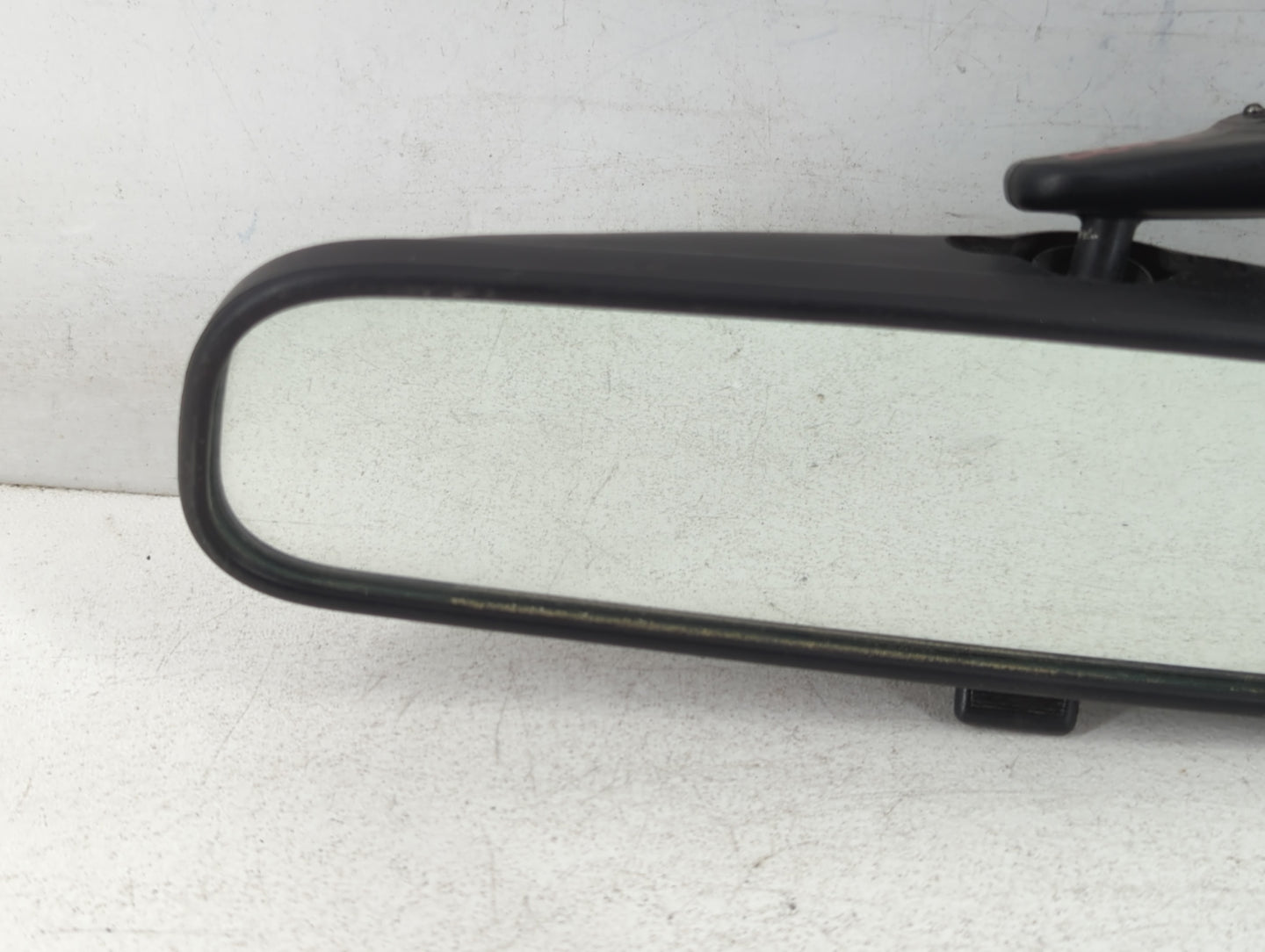 2001-2012 Hyundai Elantra Interior Rear View Mirror Replacement OEM P/N:E13010082 Fits OEM Used Auto Parts - Oemusedautoparts1.com