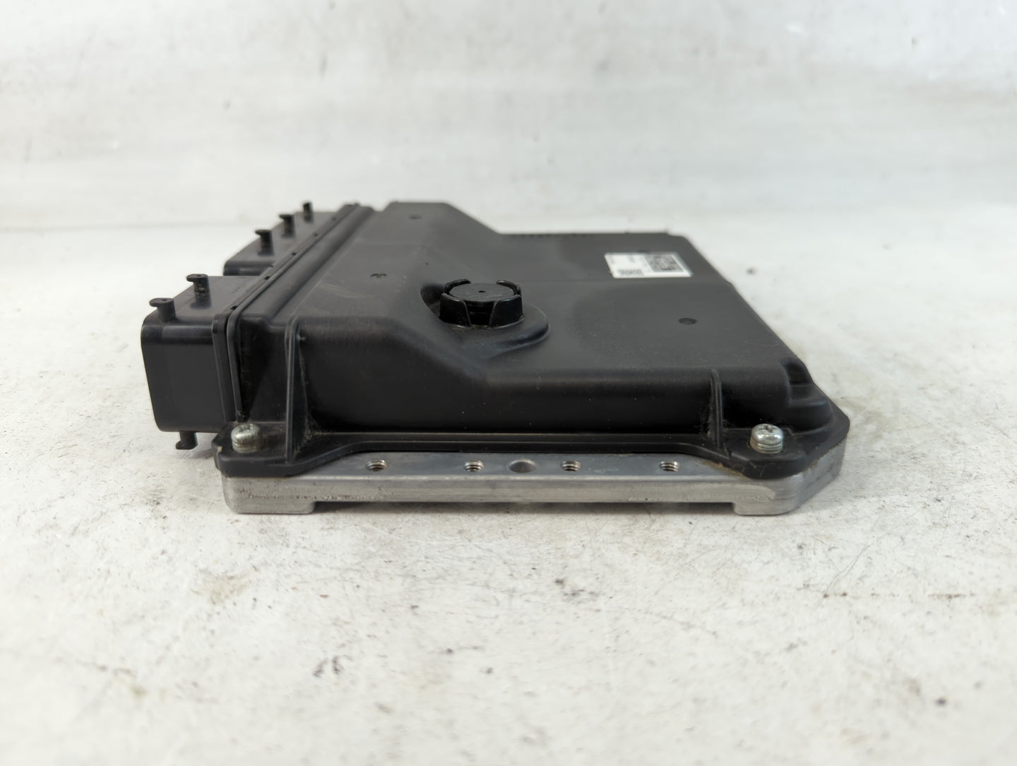 2012-2013 Toyota Prius PCM Engine Control Computer ECU ECM PCU OEM P/N:89661-47191 Fits Fits 2012 2013 OEM Used Auto Parts - Oemusedautoparts1.com
