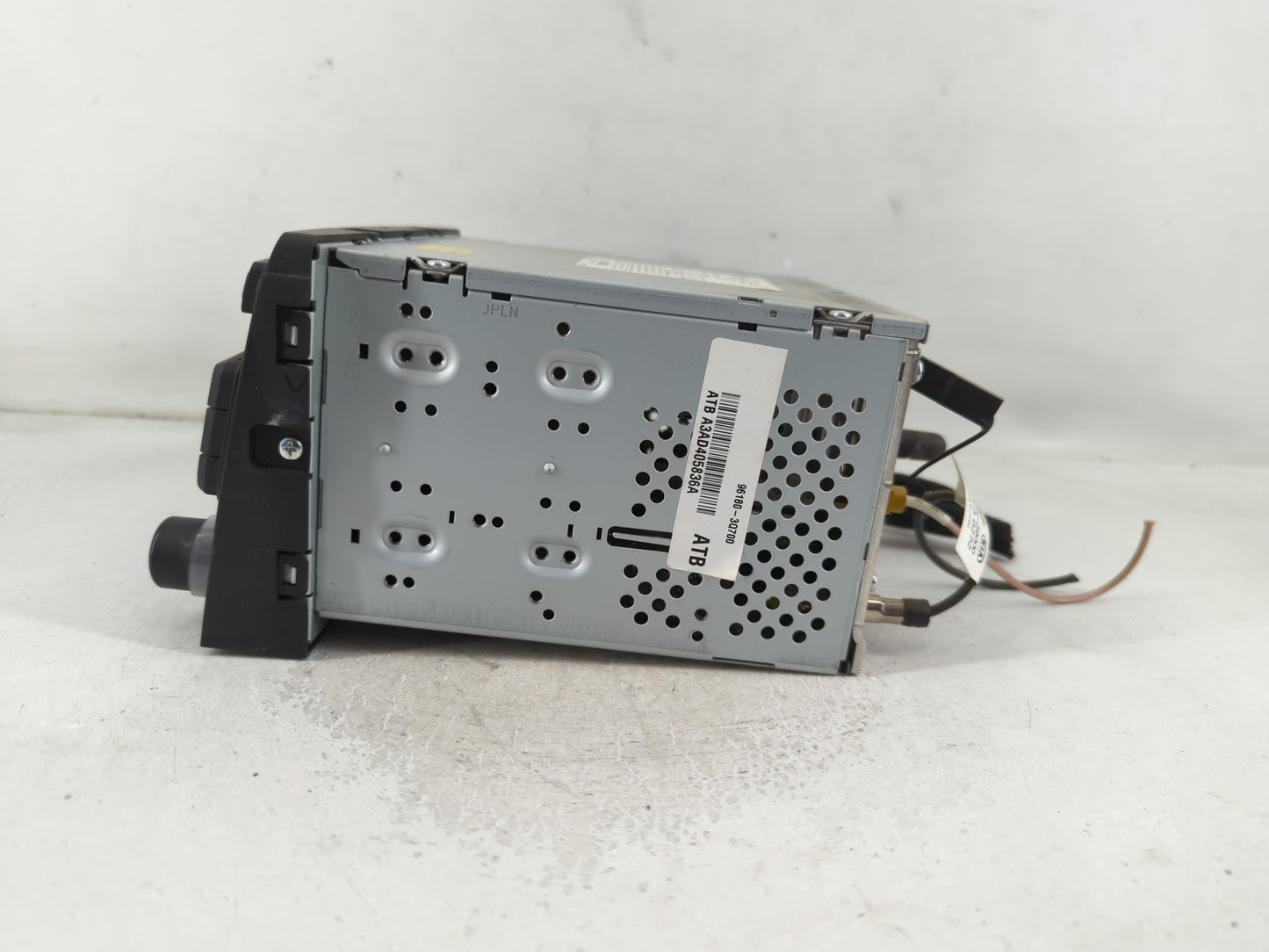 2012-2014 Hyundai Sonata Radio AM FM Cd Player Receiver Replacement P/N:96180-3Q700 Fits Fits 2012 2013 2014 OEM Used Auto Parts - Oemusedautoparts1.com