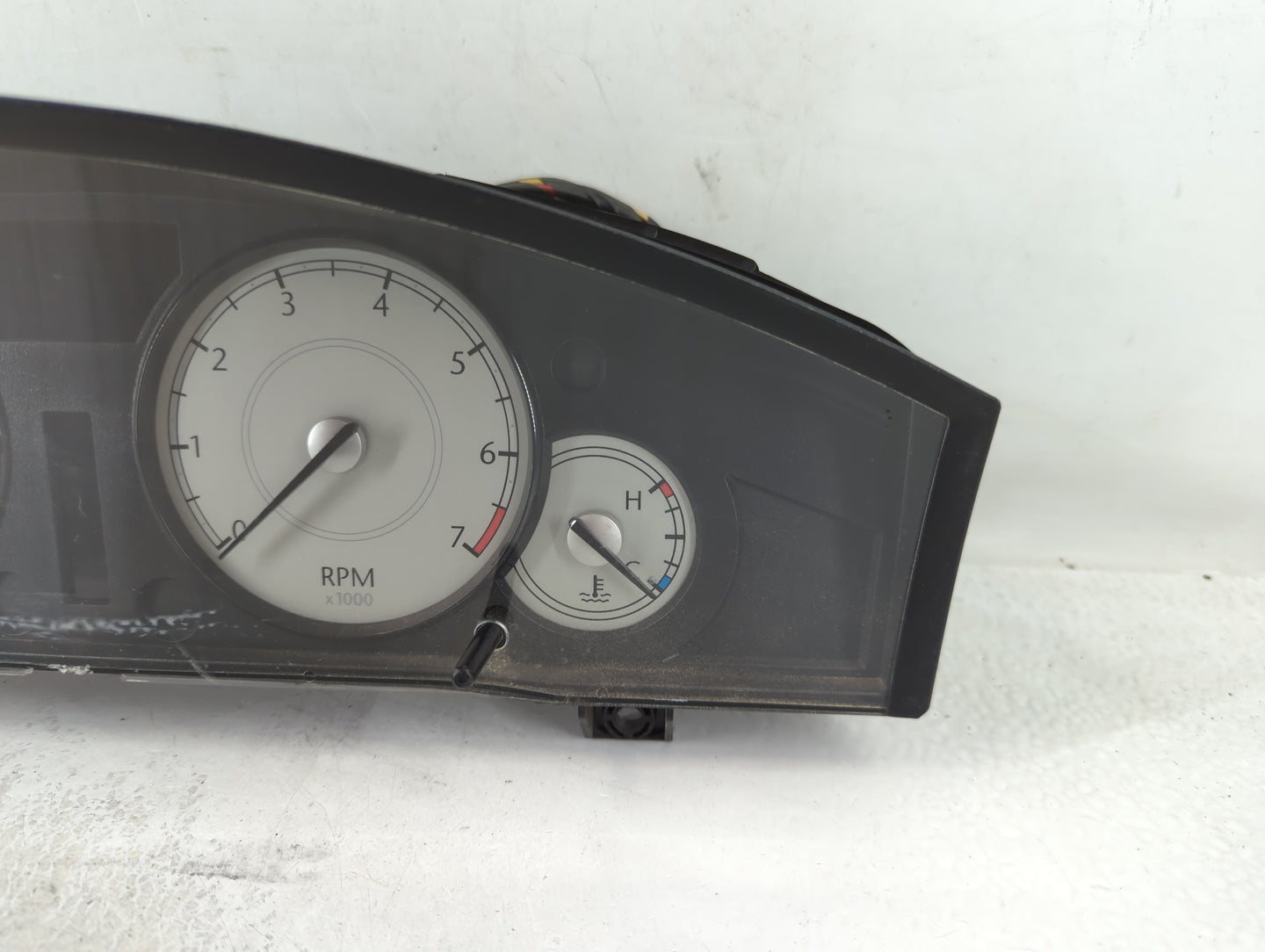 2005 Chrysler 300 Instrument Cluster Speedometer Gauges P/N:P04602489AE Fits OEM Used Auto Parts - Oemusedautoparts1.com