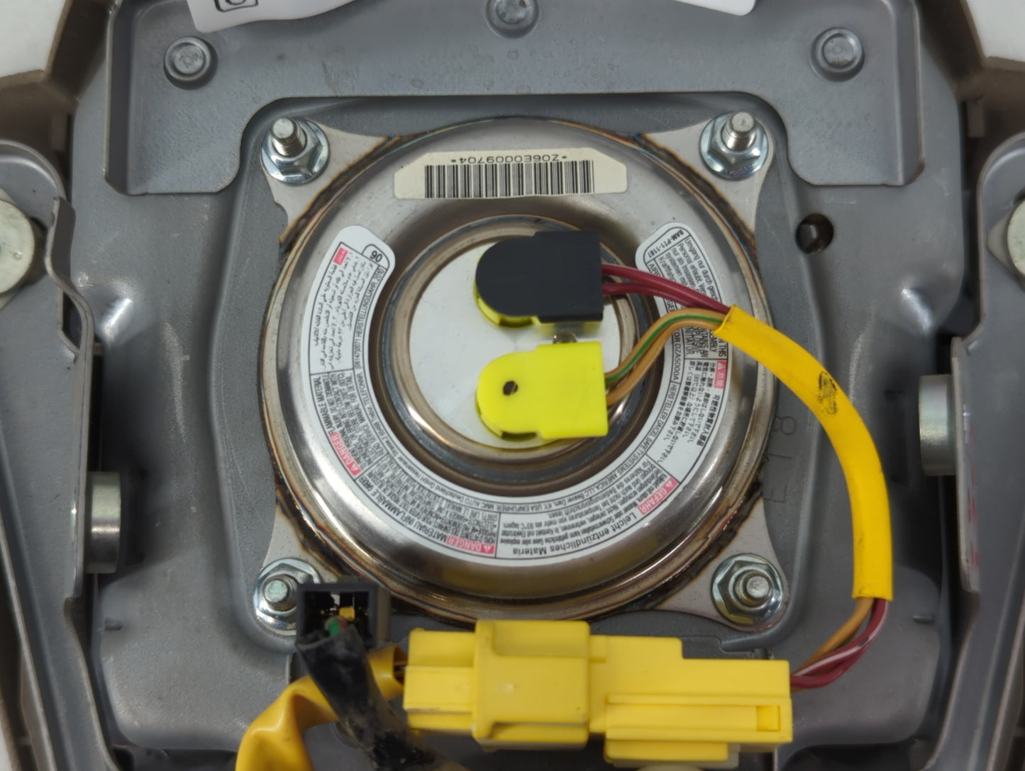 2011 Mitsubishi Endeavor Air Bag Driver Left Steering Wheel Mounted Fits OEM Used Auto Parts