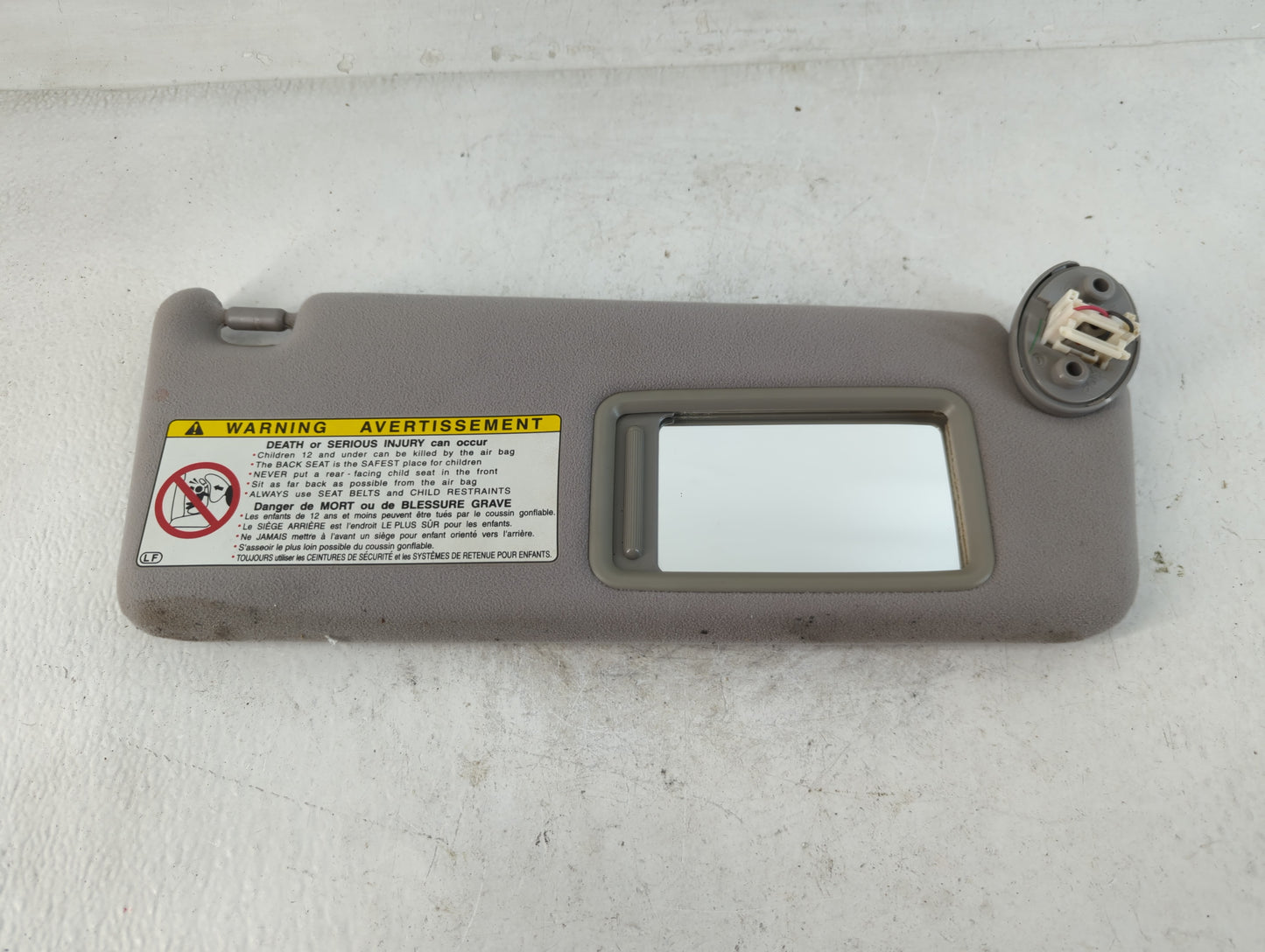 2001-2006 Lexus Gs300 Sun Visor Shade Replacement Passenger Right Mirror Fits Fits 2001 2002 2003 2004 2005 2006 OEM Used Auto Parts - Oemusedautoparts1.com