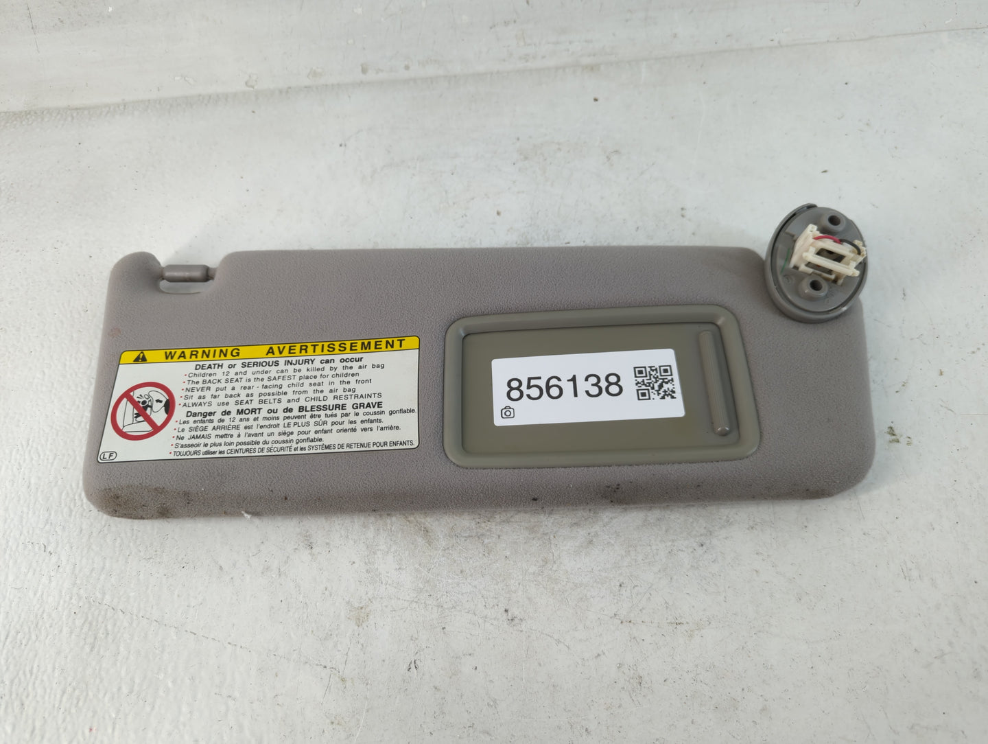 2001-2006 Lexus Gs300 Sun Visor Shade Replacement Passenger Right Mirror Fits Fits 2001 2002 2003 2004 2005 2006 OEM Used Auto Parts - Oemusedautoparts1.com