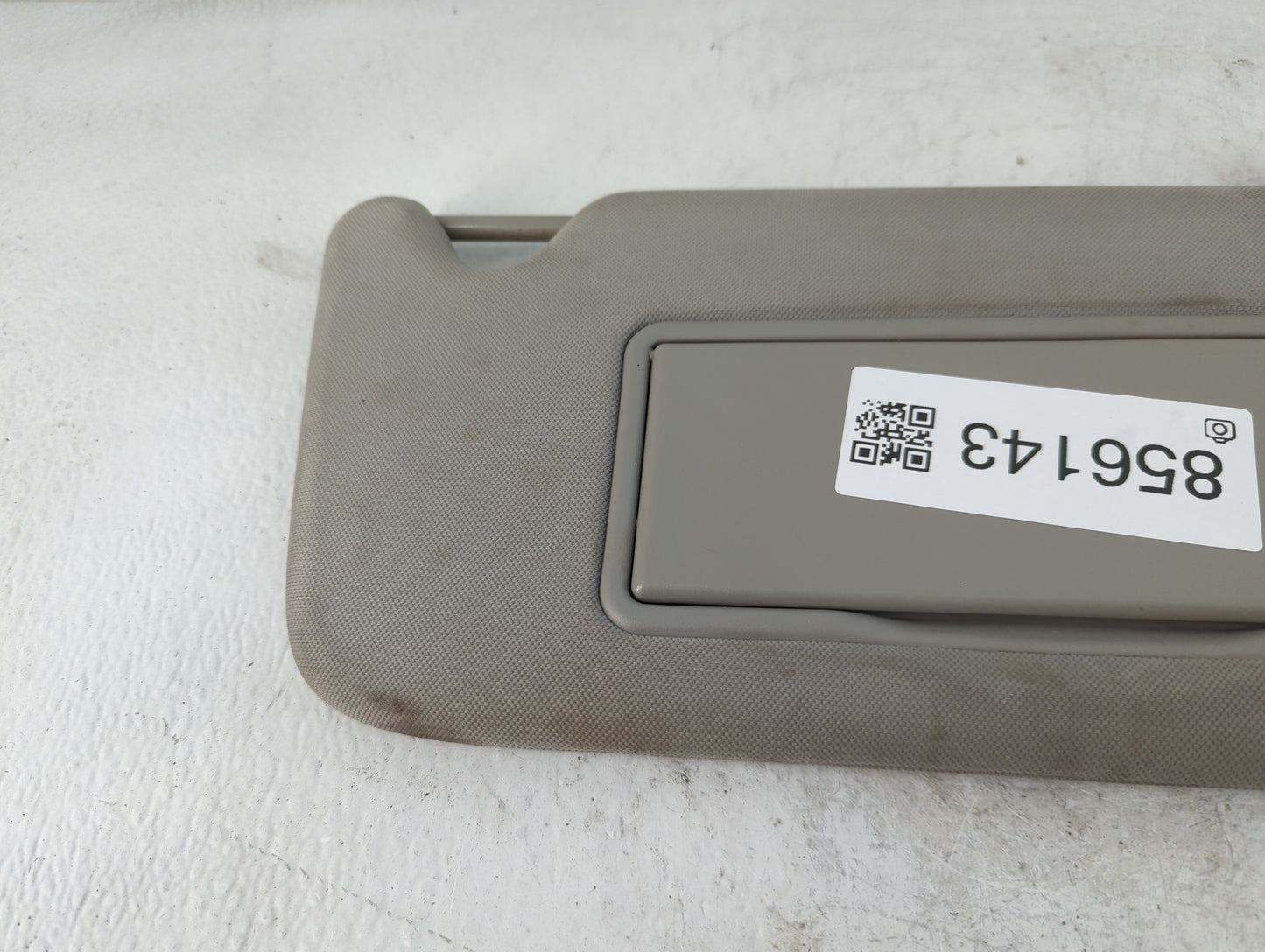 2006-2016 Chevrolet Impala Sun Visor Shade Replacement Passenger Right Mirror Fits OEM Used Auto Parts - Oemusedautoparts1.com