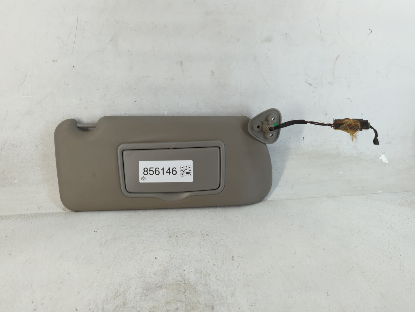 2003-2007 Cadillac Cts Sun Visor Shade Replacement Passenger Right Mirror Fits Fits 2003 2004 2005 2006 2007 OEM Used Auto Parts - Oemusedautoparts1.com