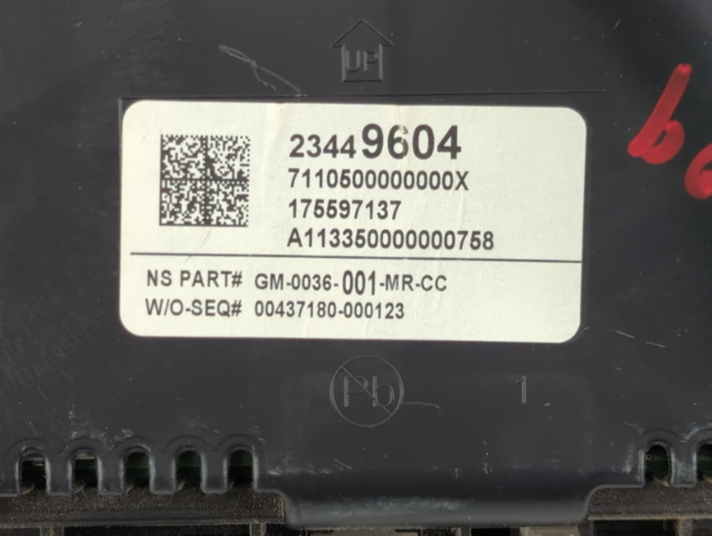 2014 Buick Regal Instrument Cluster Speedometer Gauges P/N:23449604 Fits OEM Used Auto Parts - Oemusedautoparts1.com