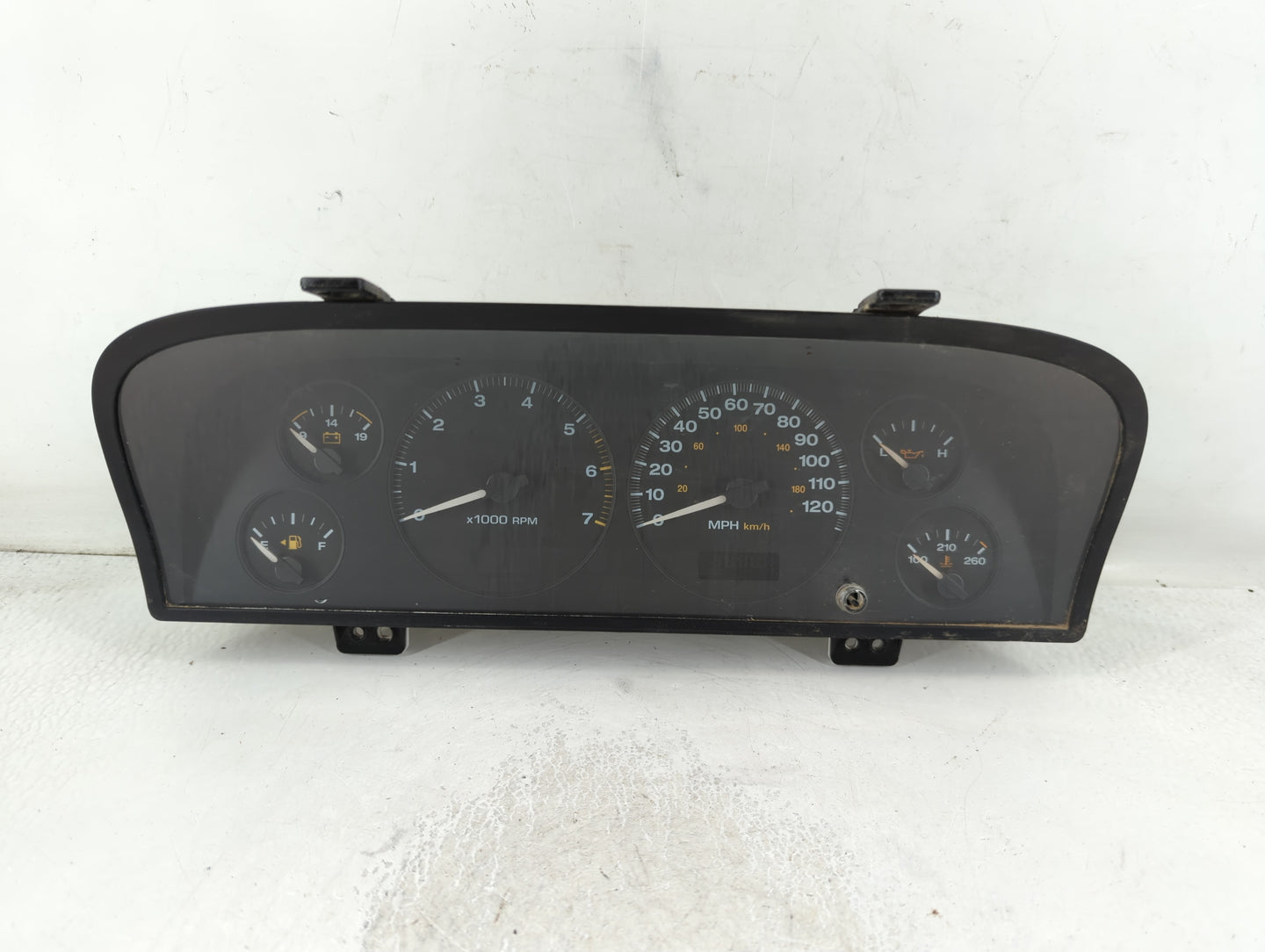 2002-2004 Jeep Grand Cherokee Instrument Cluster Speedometer Gauges P/N:56050802AE Fits Fits 2002 2003 2004 OEM Used Auto Parts - Oemusedautoparts1.com