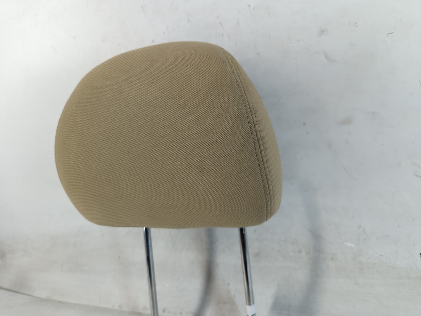 2013-2015 Hyundai Sonata Headrest Head Rest Front Driver Passenger Seat Fits Fits 2013 2014 2015 OEM Used Auto Parts - Oemusedautoparts1.com